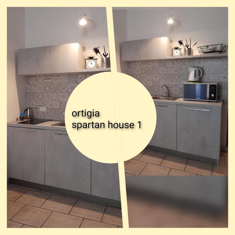 Ortigia Spartan House 1 Syracuse Exterior photo