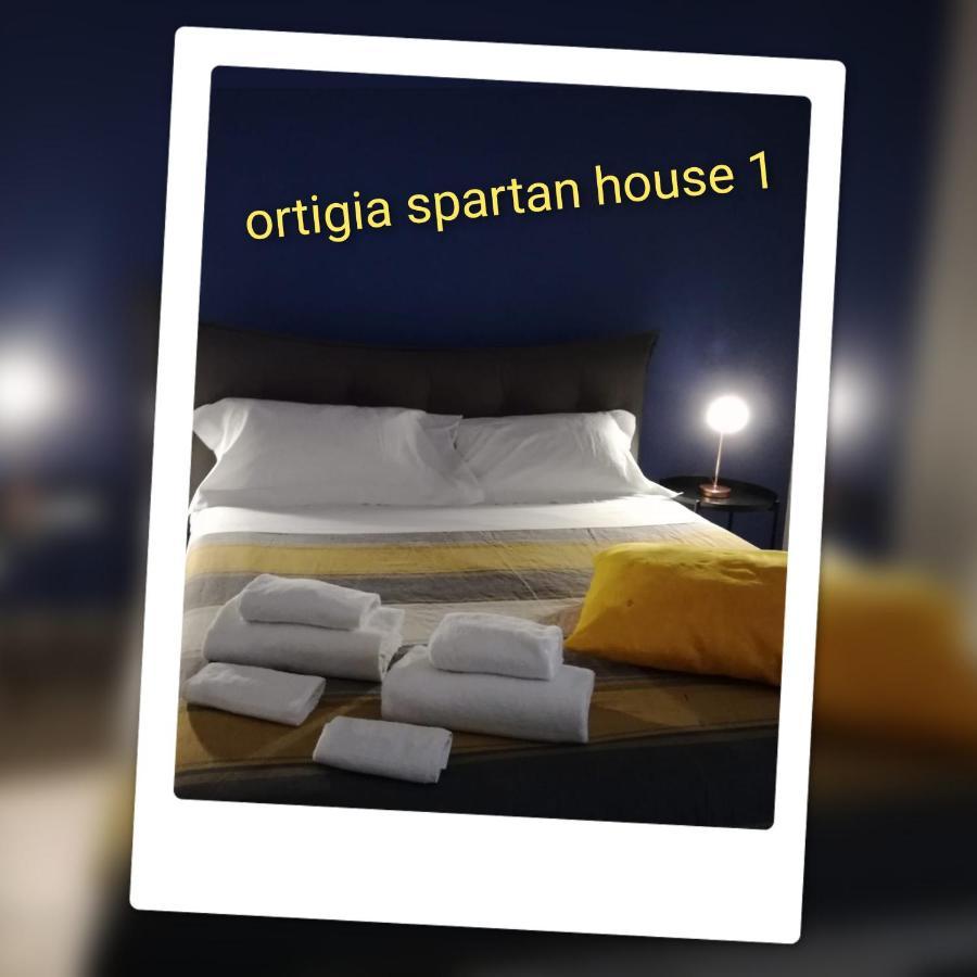 Ortigia Spartan House 1 Syracuse Exterior photo
